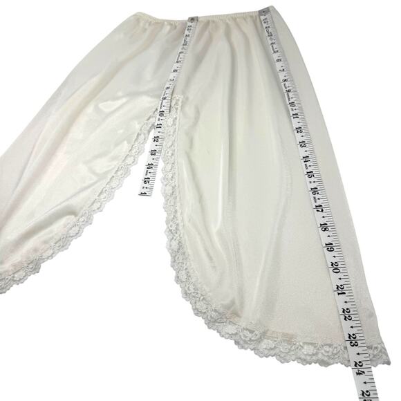 Vintage Slip Skirt Womens M Cream Lace Deep Slits Silky Nylon Lingeriecore Fairy - Picture 6 of 10